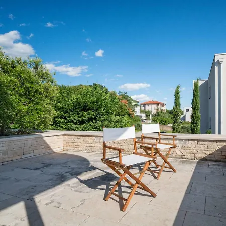 Kamik By Interhome * Кострена