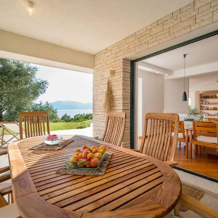 Kamik By Interhome * Кострена