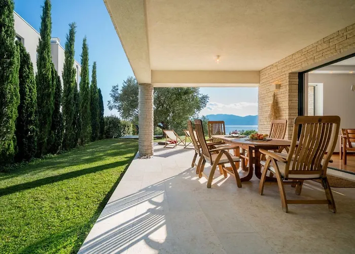 Kamik By Interhome 빌라 코스트레나